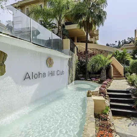 Alcam Aloha Deluxe 69 Apartment *